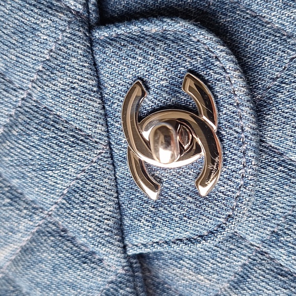 Chanel interlocking CC denim mini flap bag nearly FULL SET - Picture 7 of 14